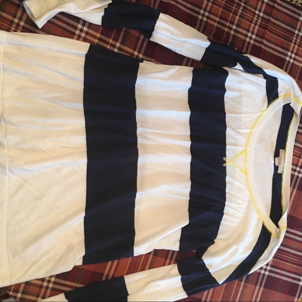 Loft L White & Navy Sweater